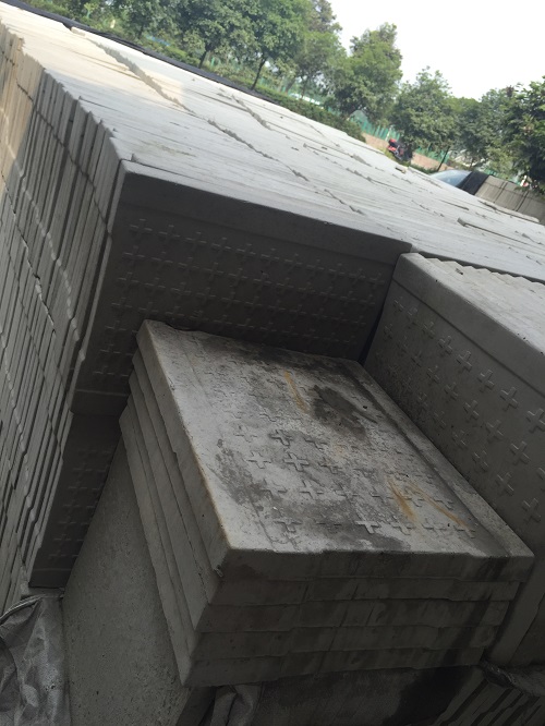 水泥蓋板圖片，混凝土水泥蓋板圖片，水泥溝蓋板圖片