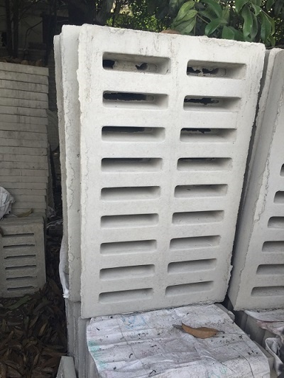水泥雨水篦子圖片，水泥雨水篦子高清圖片，水泥雨水篦子成品圖片，水泥雨水口立篦子圖片，四孔水泥雨水篦子圖片