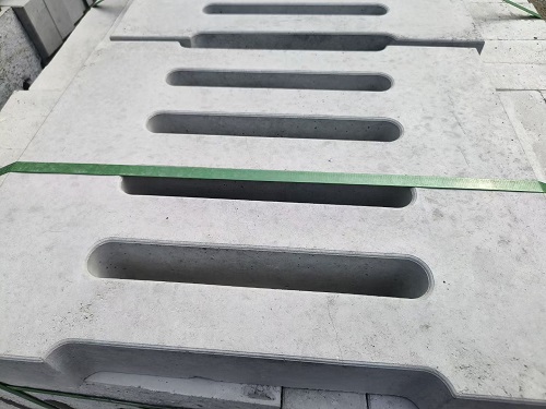 水泥雨水篦子圖片，水泥雨水篦子高清圖片，水泥雨水篦子成品圖片，水泥雨水口立篦子圖片，四孔水泥雨水篦子圖片