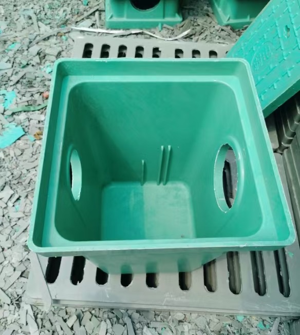 玻璃鋼井蓋套什么定額，玻璃鋼井蓋定額，玻璃鋼井蓋